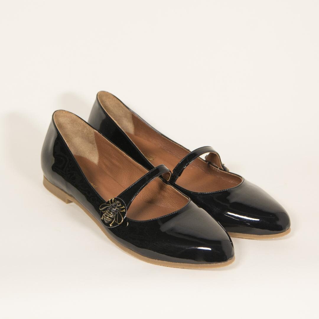 Louis Vuitton Black Patent Leather Mary Jane Uniforme Flats Size 7.5/38