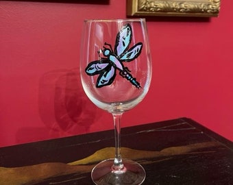 Whimsical Libelle Art,7,5"x2,5" Handbemalt Whimsical Libelle Weinglas,Bunte Libelle Weinglas,Whimsical Libelle Geschenk Glas