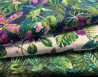 100% Cotton Metallic Hummingbird, Leaf, Floral Fabric. Beautiful Gold Silver Shimmer highlights Material. Quilting, Patchwork, bags, dresses