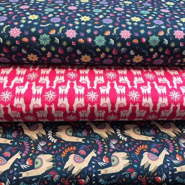 Llama Drama 100% Baumwolle bedruckter Stoff von Camelot Fabrics. Lama, Blumen, Floral. Quilten. Patchwork, Nähen