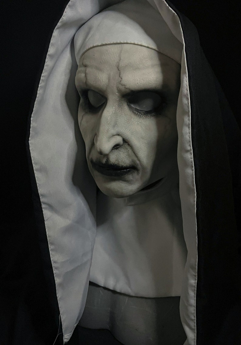 Mascara silicone Valak. La monja. Le conjuro image 6