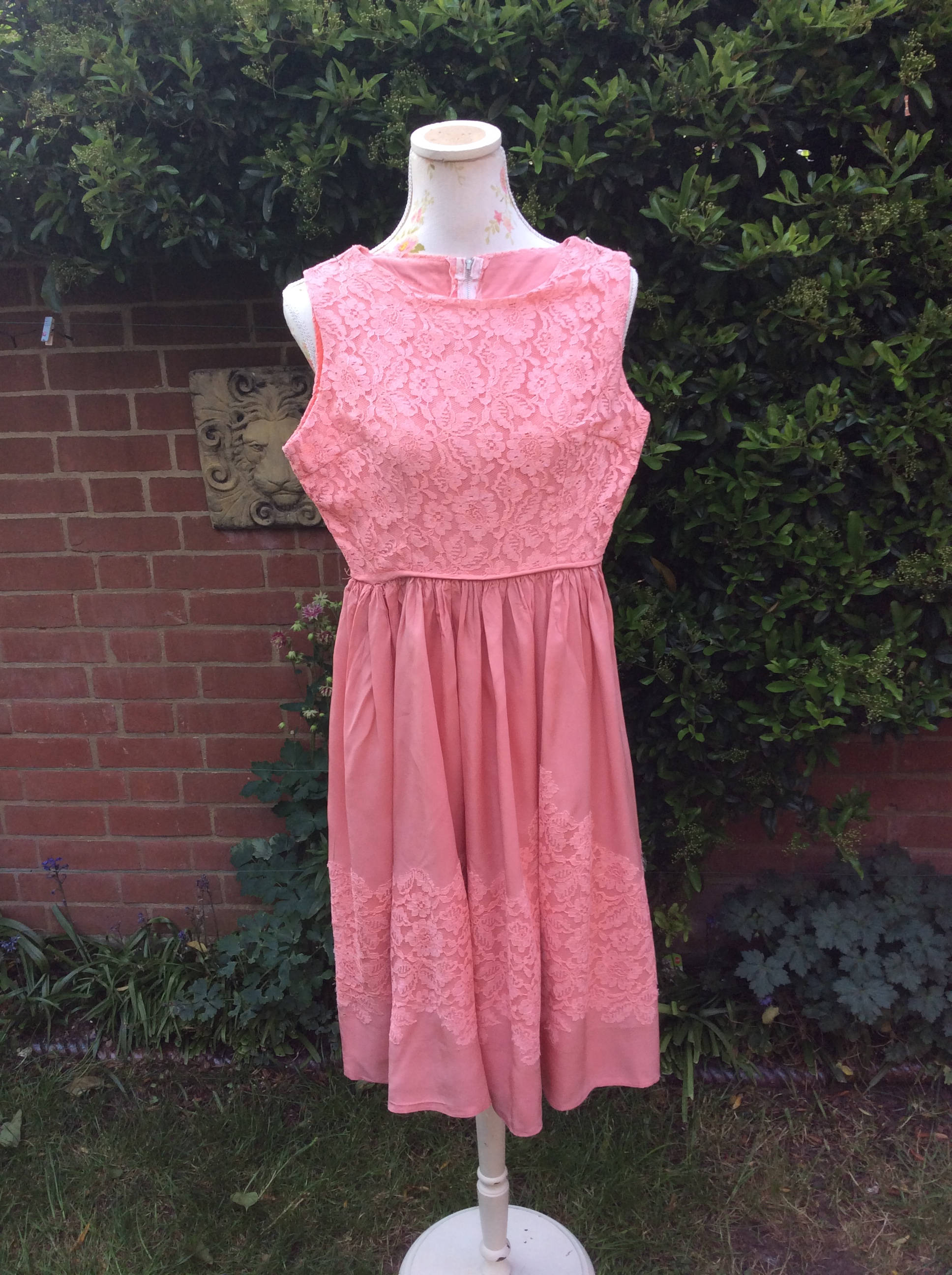 Image of S/S Salmon Pink Prom Dress Size S Uk