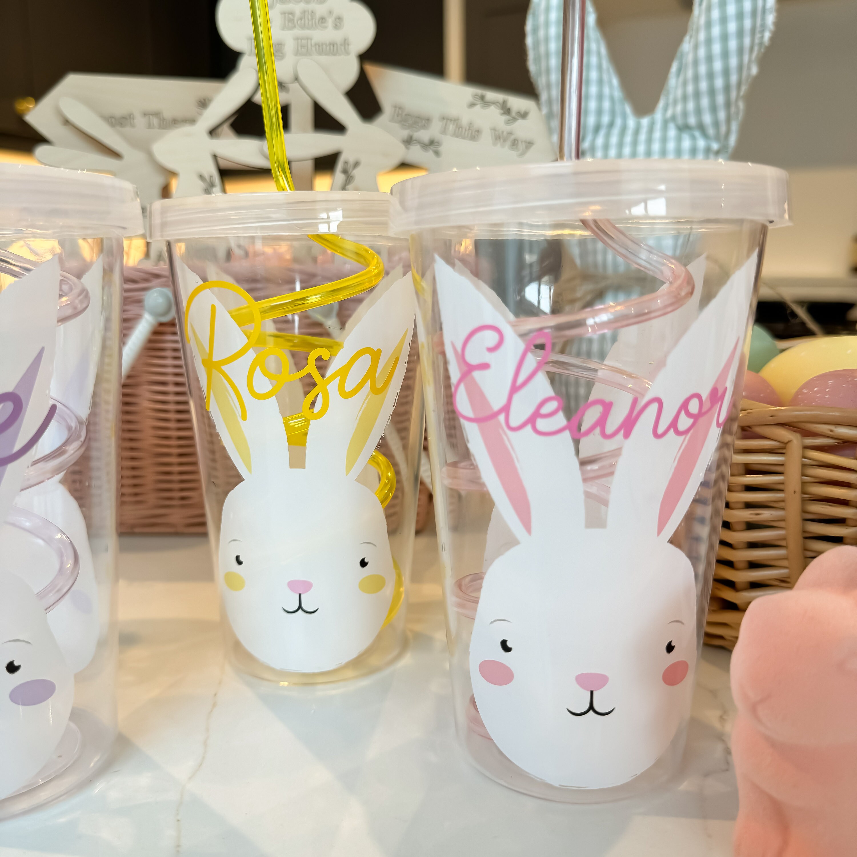 Personalisierte Oster-Kalttasse, Ostergeschenk, Ostergeschenk für Kinder, Osterkorbfüller, Ostereiersuche-Geschenk für Kinder, Osterhasen-Geschenk,