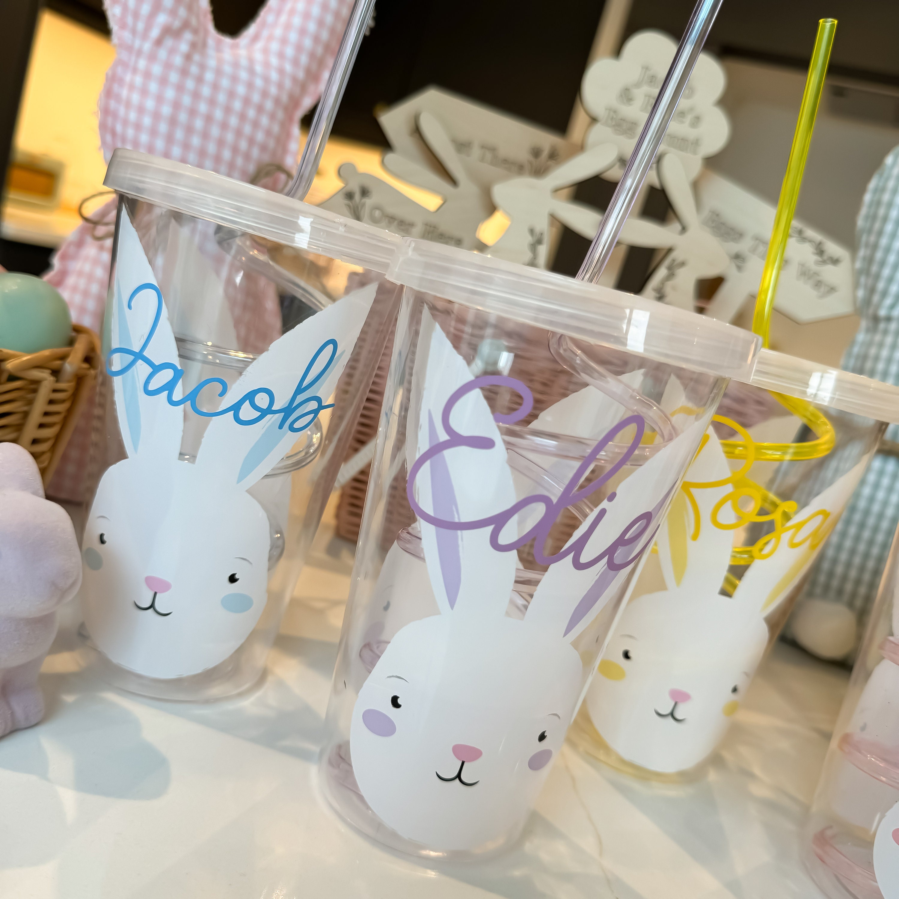 Personalisierte Oster-Kalttasse, Ostergeschenk, Ostergeschenk für Kinder, Osterkorbfüller, Ostereiersuche-Geschenk für Kinder, Osterhasen-Geschenk,