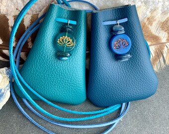 Yoga Lotus Bag Vegan Eco Leather Medicine Bag Amulet Crystal Pouch Shaman Spiritual Gift Altar Meditation Mala Necklace Pouch Healing Stones