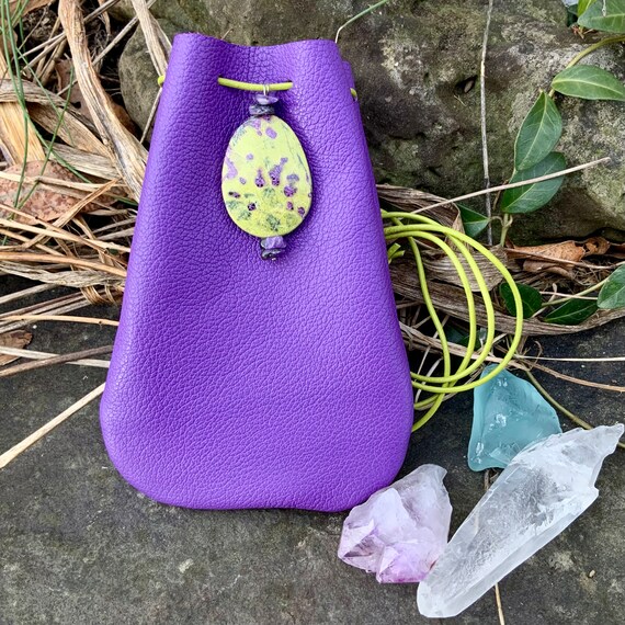 Leather Pouch Atlantisite & Charoite Healing Stone Medicine Bag Amulet Metaphysical Crystal Magic Mystical Boho Handmade Exotic Fantasy Gift