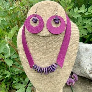 Fuchsia Leather Necklace Amethyst & Charoite Boho Statement Leather Jewelry Purple Leather Choker Fairycore Wedding Jewelry Healing Stones