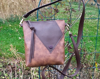 Vegan Eco Leather Crossbody Shoulder Bag Minimalist Handbag Classic Small Faux Leather Purse Festival Shopping Travel Bag Gift for Her