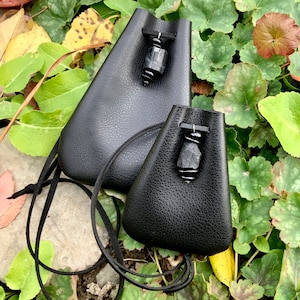 Black Tourmaline Medicine Bag Vegan Leather Pouch Amulet Crystal Bag Shaman Altar Ceremony Pagan Wicca Metaphysical Gift Black Mojo Bag
