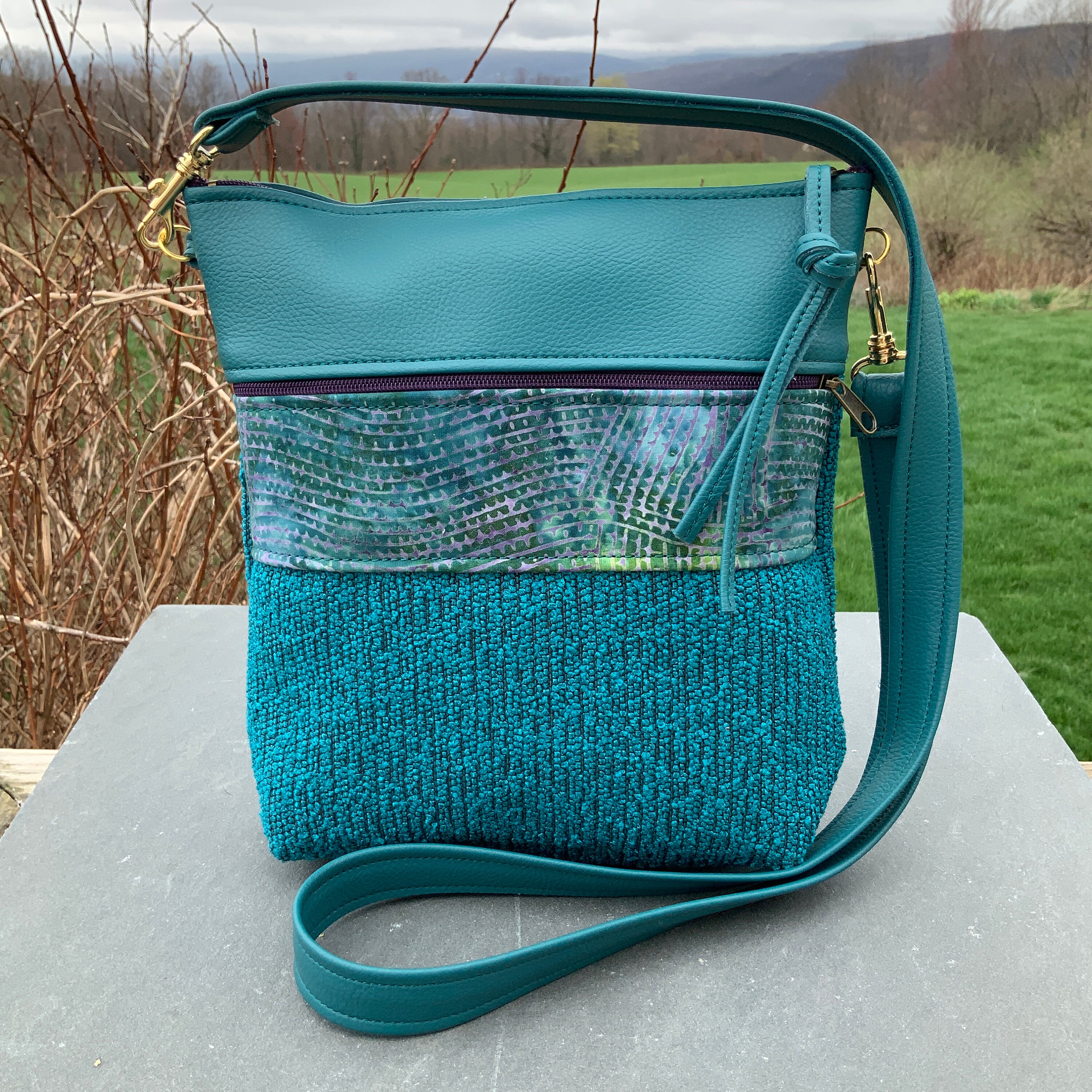 Teal-Turquoise-Designer-Leather-Crossbody-Handbag