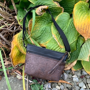 Fannypack Black & Brown Vegan Leather Waist bag Hipbag Belt Pouch Eco Leather Fannypac adjustable converts to small purse Bum Bag Belt Bag