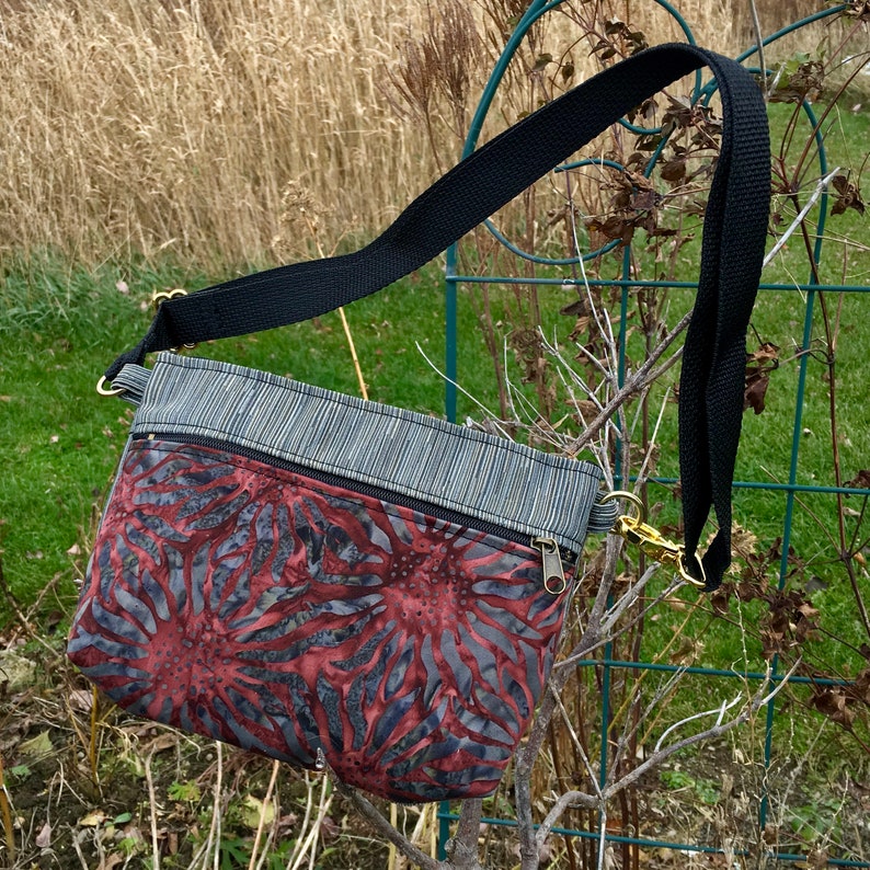Fannypack Waist bag vegan Hip bag Belt Pouch adjustable converts to small purse Bum Bag Tough Upholstery Tapestry Batik Pat Halpen original