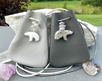 Polar Bear Crystal Bag Leather Medicine Pouch Amulet Shaman Ceremony Altar Decor Bear Totem Animal Meditation Metaphysical New Baby Gift