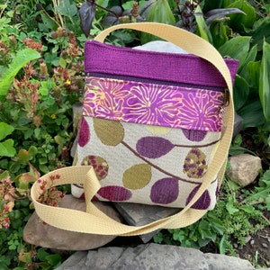 Mittelgroße kleine Vegan Crossbody Umhängetasche Reisetasche Kleine Geldbörse Qualität Polsterung Gobelin Verstellbarer Riemen Alltag Stofftasche Sommertasche