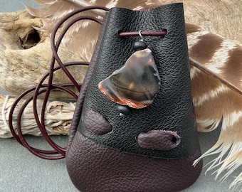 Raw Leather Medicine Pouch Amulet Crystal Bag Black & Burgundy Rustic Tribal Style Leather Shaman Bag Altar Decor Black Agate Stone Man Bag