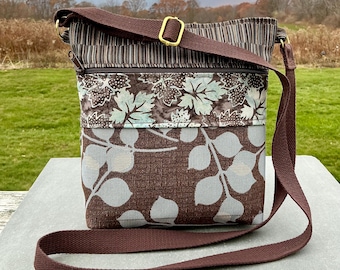 Minimalist Crossbody Tapestry Bag Neutral Color Fabric Travel Everyday Organizer Medium Size Lightweight