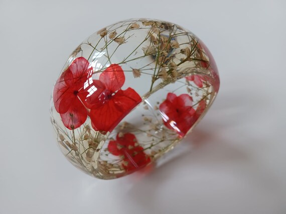 Fabulous Perspex Bangle with Vibrant Red Flowers - image 7