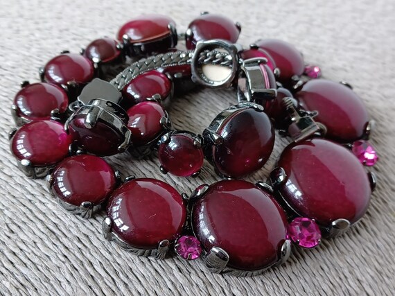 Extraordinary Raspberry-coloured Choker Necklace - image 8