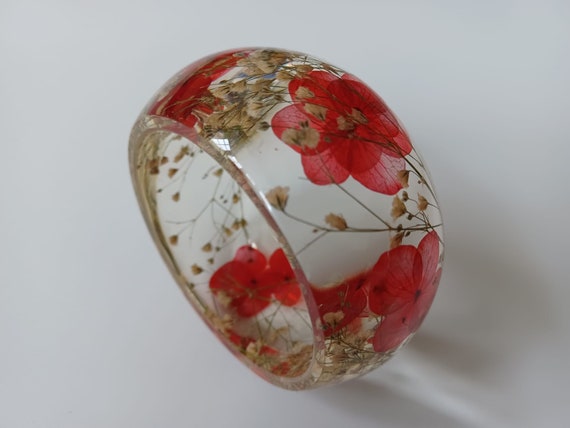 Fabulous Perspex Bangle with Vibrant Red Flowers - image 5