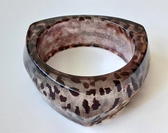 Chunky Triangular Leopard Print Glitter Bangle