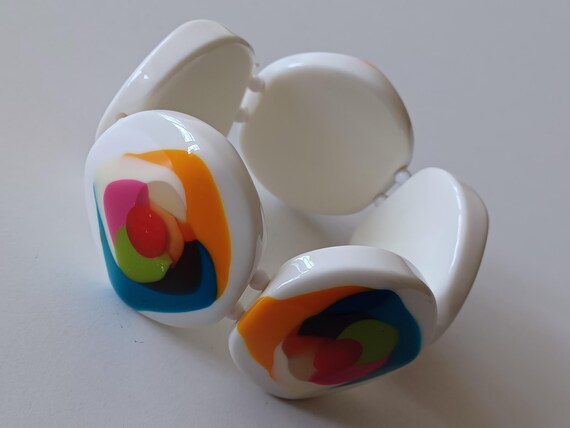 Gorgeous Elasticated Panel Bracelet - image 3