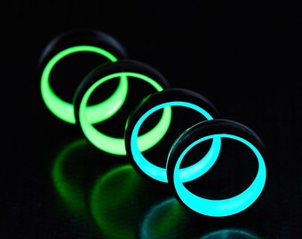 Glow in the Dark Carbon Ring, Forged Carbon Fibre Ring, Manly Ring, Gift for Him, Men's Ring, Black Carbon Ring, Glow Ring