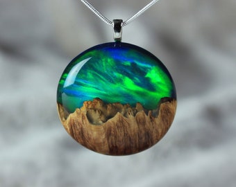 Aurora Borealis opaal hars en houten sieraden, noorderlicht, houthars ketting, hars hout ketting, cadeau voor haar, 5e verjaardag