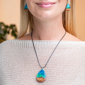 Northern lights necklace, Aurora borealis pendant, Nature necklace, Mixed media necklace, Valentine&#39;s day gift, Natural wood pendant, Aurora