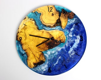 Ocean Wall Clock, Olive Wood Wall Clock, Epoxy Resin Ocean Art, Unique Home Wall Decor, Beach House Decor, Nautical Wall Decor, Home Gift