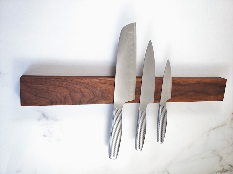 Porte couteau mural en bois massif OWO Créations