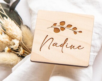 Name plate and guest gift for wedding, place cards birthday or baptism, made of wood