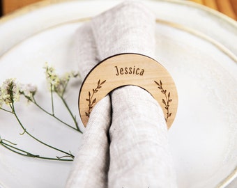 Wooden napkin rings, personalized name cards for your wedding