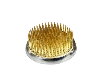 JapanBargain 2298 3-1/4 Diameter Japanese Ikebana Kenzan Flower Frog for Flower Arrangements Brass Floral Arranging Pin Needle Holder Made in Japan JapanBargain 2298 3-1/4 Diameter Japanese Ikebana Kenzan Flower Frog for Flower Arrangements Brass Floral Arranging Pin Needle Holder Made in Japan