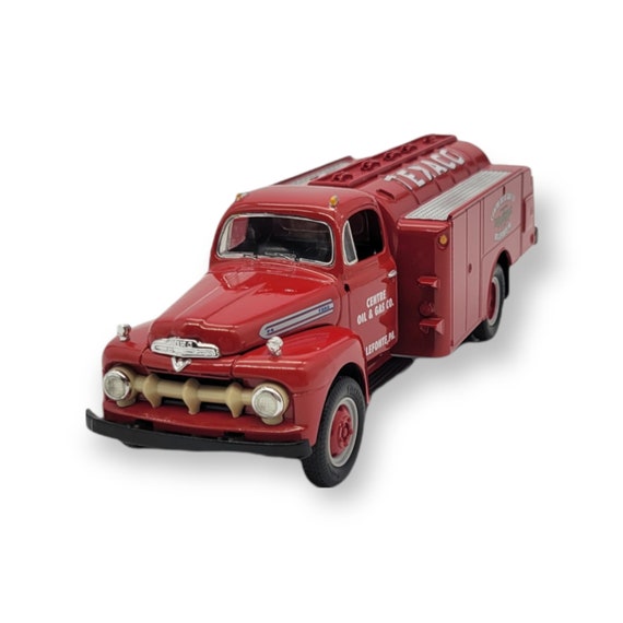 Vintage texaco top tanker truck