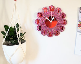 Retro Vintage 1970s Inspired Daisy Wall Clock - Funky Wall Clock - Retro Clock - Flower Power - Nursery Clock - Kitchen Clock - Flower Clock