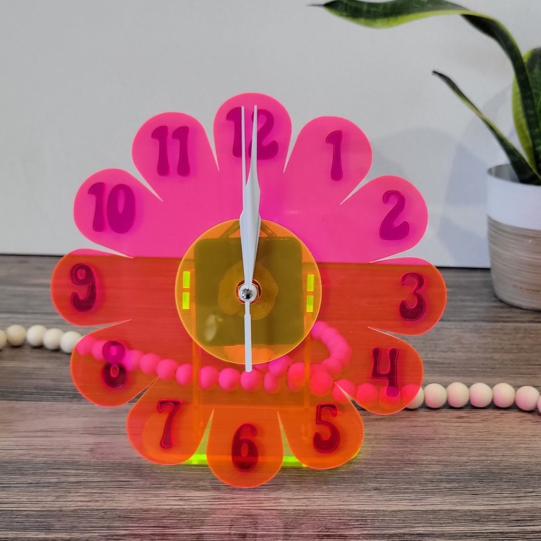 Retro Vintage 1970s Inspired Daisy Desk Clock Funky Desk Clock Retro Clock Flower Power Nursery