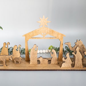 Minimalist Nativity Scene - Minimalist Christmas Decor - Manger - Nativity - Wooden Nativity