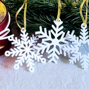 Set of 3 Snowflake Ornaments - White Acrylic Snowflakes - Minimalist Ornaments- Ornament Sets - Snowflake Ornaments