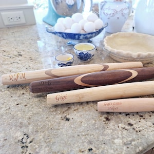 Personalized Wood Rolling Pin | Mommy and Me| Mother's Day | Grandma | Daughter | Grand Daughter | Kitchenware | Housewarming | Culinary