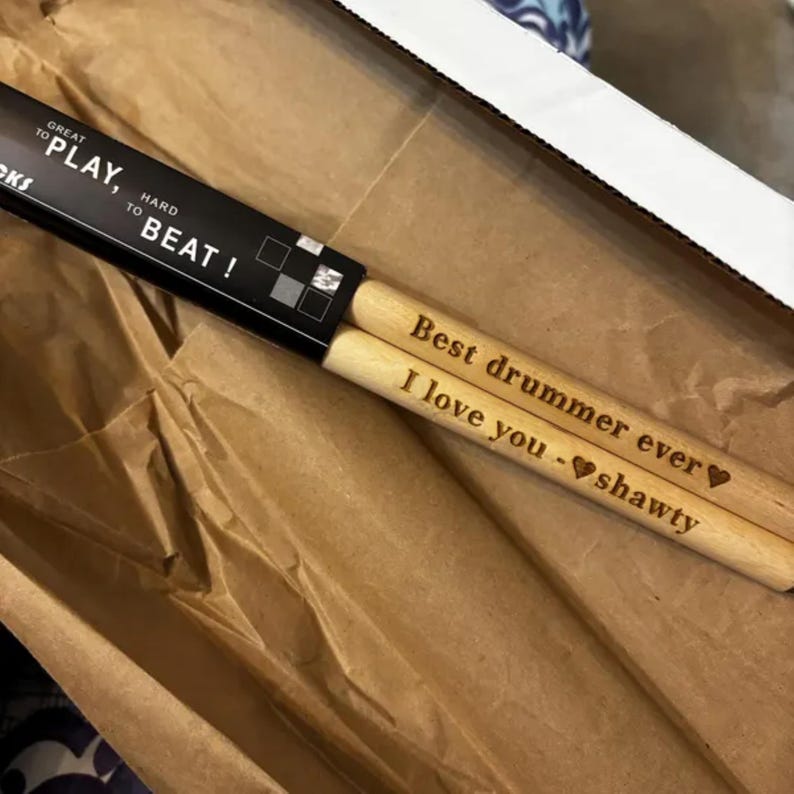 Baquetas personalizadas grabadas con láser para tu baterista favorito imagen 5