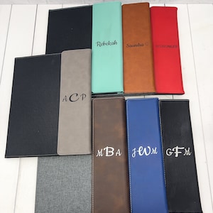 Portafolio de cuero grabado personalizado de 9,5 x 12 / Portafolio comercial personalizado / Material de oficina / Bloc de notas y tarjetero / Organizador