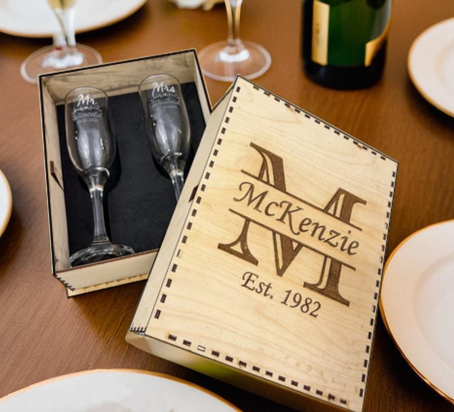 Personalized Champagne Glasses Box Set  | Custom Champagne Toasting Flutes Wedding | Bridal Party | Newlywed | Anniversary Gift | Mr Mrs