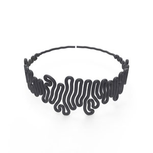 Squiggle Chocker, wearable architecture, zimarty, 3d print jewelry, 3d printted jewelry, 3d printed chocker, statement chocker, necklace