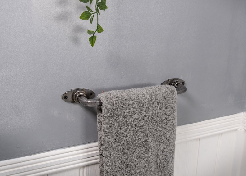industrial towel rail vintage towel bar towel holder Cast iron towel bar image 2