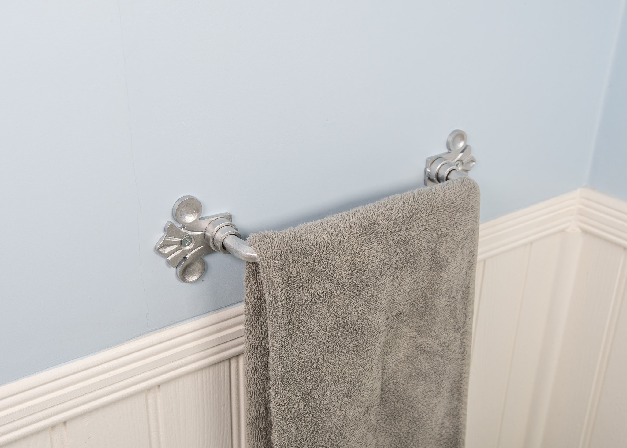 Towel Rack New Retro Embossed Copper Bathroom Toilet Bar f8331 Antique