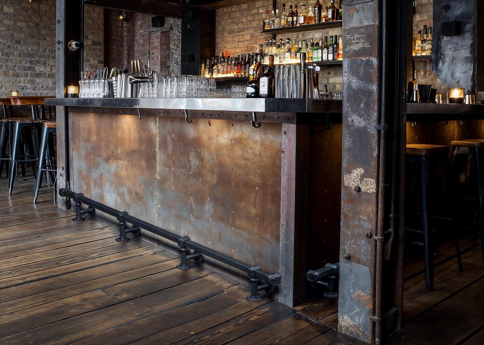 Industrial Foot Rail Black Wrought Iron Home Bar Foot Rail Kitchen ...