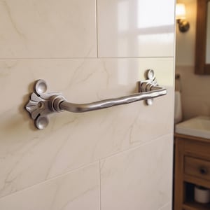 Toalheiro vintage, barra de toalha prateada, porta-toalhas shabby chic, porta-toalhas estilo fazenda, decoração de banheiro estilo francês, acessório de banheiro em ferro fundido