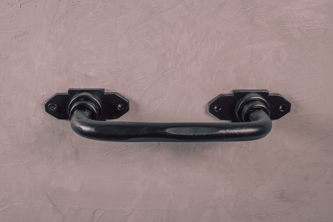 Cajón de la manija de la puerta de metal tira de gabinete | Etsy