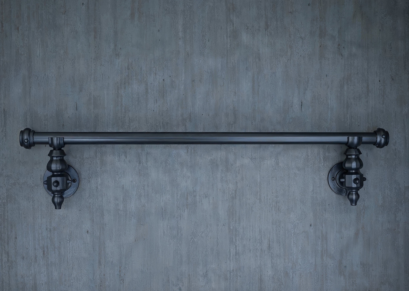 Black Metal Curtain Rail Wrought Iron Wall Mounted Vintage Curtain Rod ...
