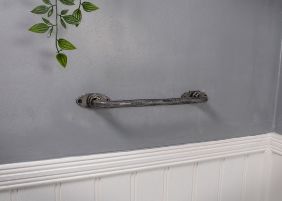 Industrial Towel Rail Wrought Iron Vintage Towel Bar Holder Cast